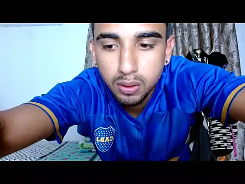 dannyhardx online show from November 27, 2025, 10:21 pm