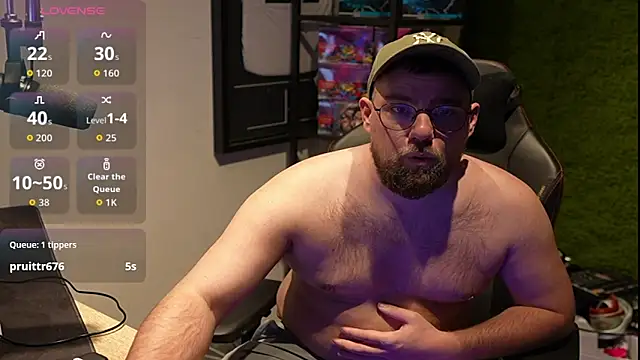 Snapshot of justinitt chatting on October 30, 2025, 11:08 am justinitt online show from October 30, 2025, 11:08 am