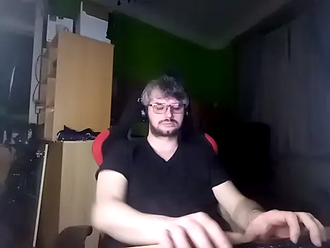 stary-w-kalesonach online show from February 9, 2025, 10:11 pm