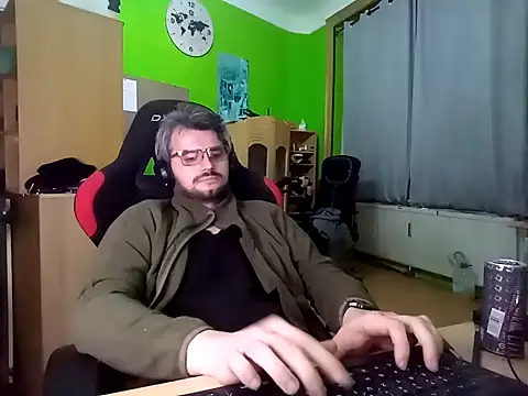 stary-w-kalesonach online show from February 13, 2025, 7:31 pm