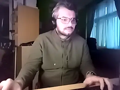 stary-w-kalesonach online show from February 11, 2025, 4:13 pm