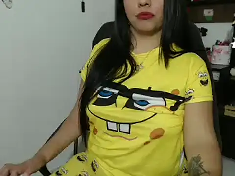 Snapshot of thamara226 chatting on March 18, 2025, 3:01 pm thamara226 online show from March 18, 2025, 3:01 pm