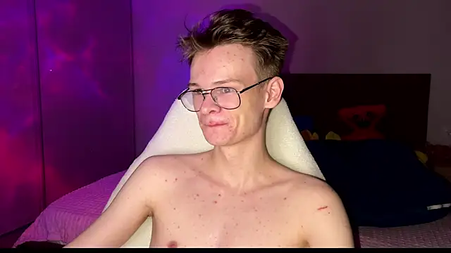 Wild boar1 online show from March 19, 2025, 6:23 pm