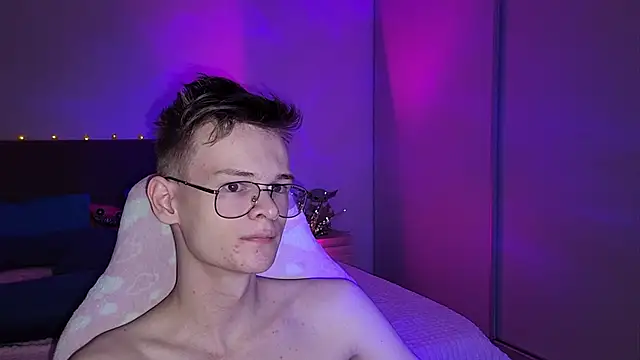 Wild boar1 online show from February 16, 2025, 3:47 am