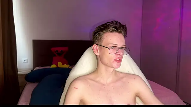 Wild boar1 online show from March 22, 2025, 1:08 pm