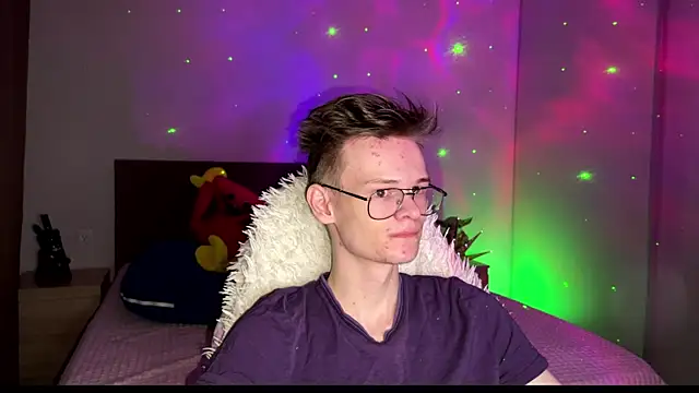 Wild boar1 online show from March 8, 2025, 7:53 pm