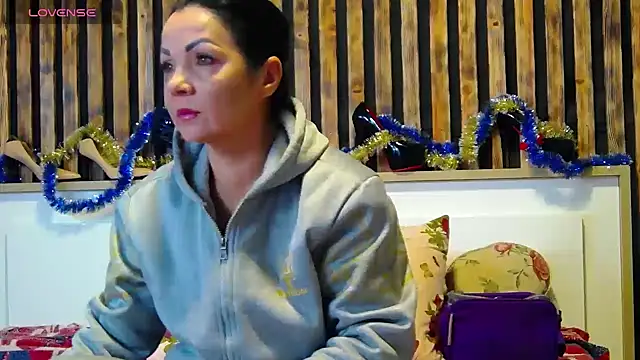 Tory Lovi online show from January 12, 2026, 5:47 am