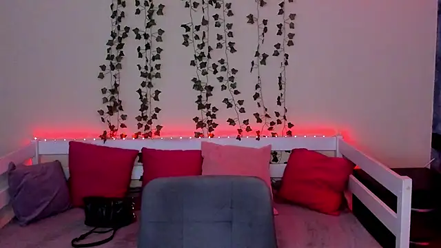 Sahara Shields online show from February 26, 2026, 9:20 am