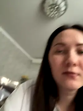 Snapshot of Kiss_My_Body chatting on October 14, 2025, 1:01 pm Kiss My Body online show from October 14, 2025, 1:01 pm