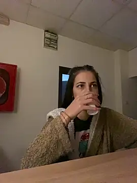 Snapshot of KeylaBlair chatting on March 14, 2025, 1:05 am KeylaBlair online show from March 14, 2025, 1:05 am