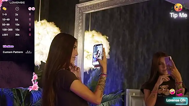 Snapshot of KeylaBlair chatting on October 8, 2025, 4:19 pm KeylaBlair online show from October 8, 2025, 4:19 pm