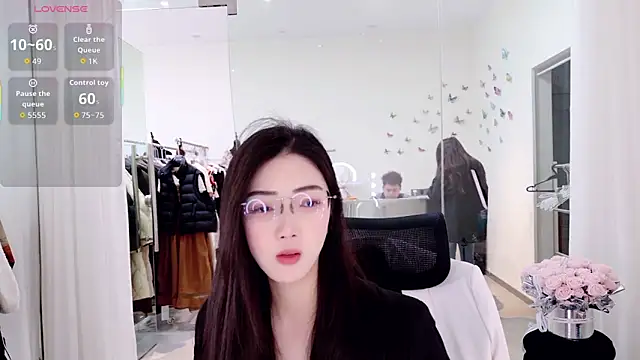 miaomiao-777 online show from April 15, 2026, 1:11 am