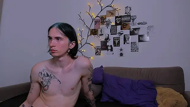 Snapshot of LadyTrep chatting on September 27, 2025, 8:59 pm LadyTrep online show from September 27, 2025, 8:59 pm