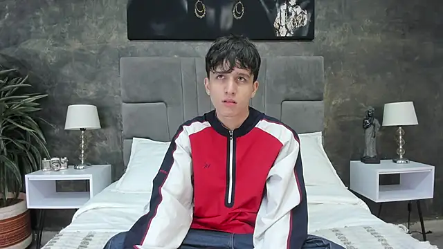 Snapshot of bruce_hans chatting on November 5, 2025, 11:35 am bruce hans online show from November 5, 2025, 11:35 am