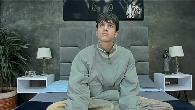 Snapshot of bruce_hans chatting on November 21, 2025, 11:53 am bruce hans online show from November 21, 2025, 11:53 am