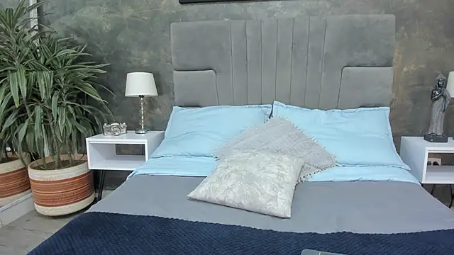 Snapshot of bruce_hans chatting on November 23, 2025, 11:42 am bruce hans online show from November 23, 2025, 11:42 am