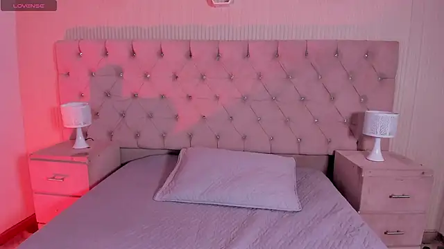 MattThompsonn online show from February 12, 2026, 11:48 pm