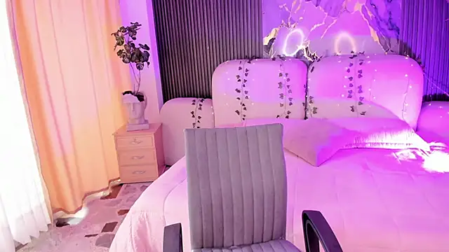 MattThompsonn online show from April 19, 2026, 4:19 pm