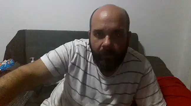 Snapshot of Chubi6669 chatting on March 22, 2025, 7:20 pm Chubi6669 online show from March 22, 2025, 7:20 pm