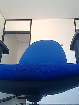 Snapshot of Jinenez chatting on February 28, 2025, 8:39 pm Jinenez online show from February 28, 2025, 8:39 pm