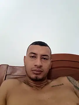 DrakeVega online show from February 11, 2025, 1:41 pm