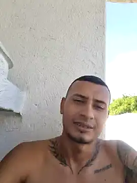 DrakeVega online show from February 10, 2025, 9:04 pm