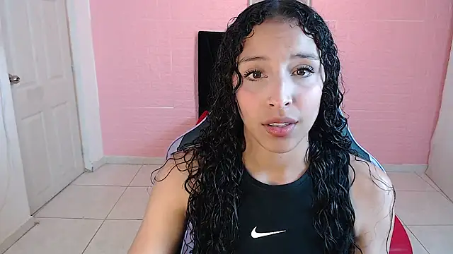 Snapshot of DULCE1609 chatting on November 7, 2025, 8:13 pm DULCE1609 online show from November 7, 2025, 8:13 pm