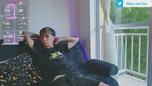 Snapshot of ethan_and_ava chatting on November 15, 2025, 1:04 pm ethan and ava online show from November 15, 2025, 1:04 pm