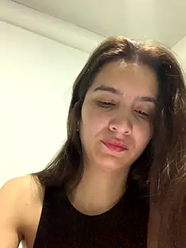 Snapshot of Bella_still chatting on December 4, 2025, 1:10 pm Bella still online show from December 4, 2025, 1:10 pm