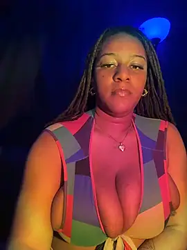 xoxoHotCoCo online show from March 19, 2026, 2:33 am