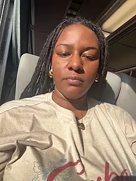 xoxoHotCoCo online show from March 9, 2026, 9:07 pm