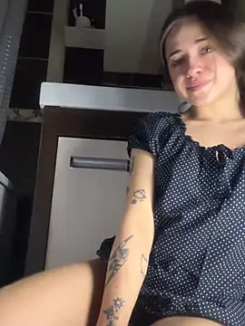 Snapshot of GeraBoobsi chatting on February 3, 2026, 9:53 pm GeraBoobsi online show from February 3, 2026, 9:53 pm