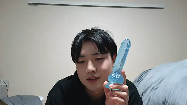 nunnun00 online show from February 25, 2025, 12:27 pm