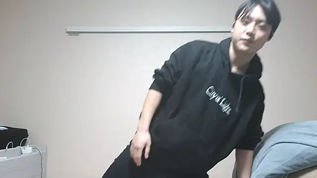 nunnun00 online show from February 28, 2025, 8:53 am