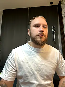  XxX-XxX  online show from September 23, 2025, 5:53 pm