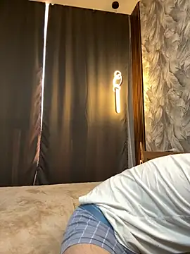  XxX-XxX  online show from September 22, 2025, 3:07 pm