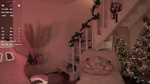 Snapshot of miuri_miy chatting on December 19, 2025, 6:10 pm miuri miy online show from December 19, 2025, 6:10 pm