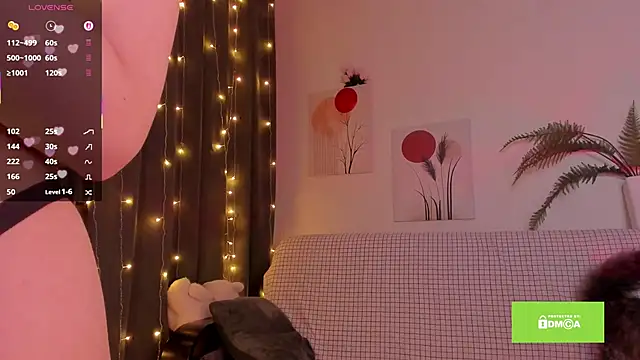 miuri miy online show from March 19, 2025, 7:49 pm