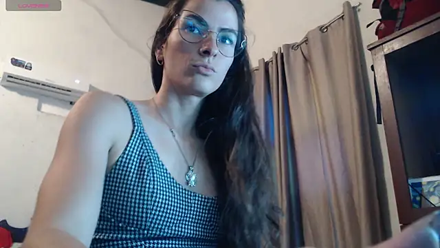 Snapshot of MARIELSINS_AND_DAIKIJACK chatting on September 20, 2025, 10:04 pm MARIELSINS AND DAIKIJACK online show from September 20, 2025, 10:04 pm