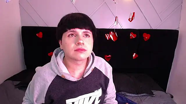 dalmonn lennoxx online show from February 13, 2025, 6:37 pm