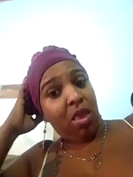 Snapshot of Teresa_mm chatting on November 7, 2025, 2:43 pm Teresa mm online show from November 7, 2025, 2:43 pm