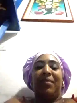 Snapshot of Teresa_mm chatting on December 4, 2025, 4:11 am Teresa mm online show from December 4, 2025, 4:11 am