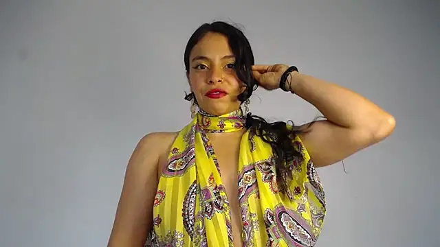 lana roman online show from December 3, 2025, 8:30 pm