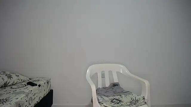 Snapshot of lana_roman chatting on September 18, 2025, 9:07 pm lana roman online show from September 18, 2025, 9:07 pm