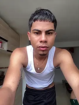 Snapshot of Dannytwinksxxx chatting on March 26, 2026, 3:43 pm Dannytwinksxxx online show from March 26, 2026, 3:43 pm