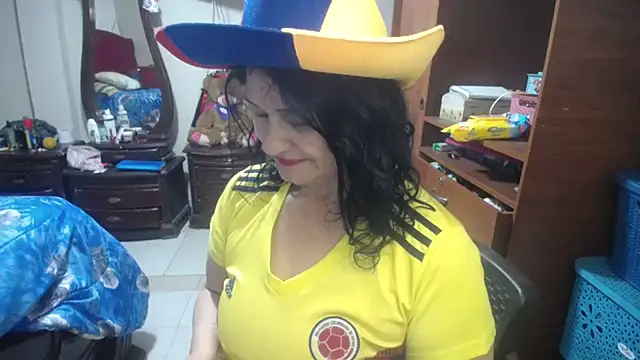 Snapshot of jazmin_mature_ chatting on June 14, 2026, 1:01 pm jazmin mature online show from June 14, 2026, 1:01 pm