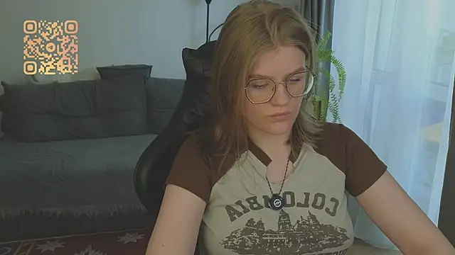  JessieVibes online show from July 18, 2026, 1:52 pm