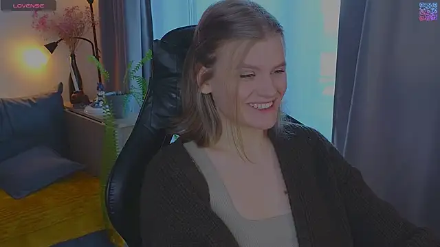 Snapshot of _JessieVibes chatting on April 24, 2026, 1:57 pm JessieVibes online show from April 24, 2026, 1:57 pm