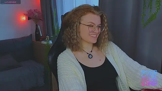Snapshot of _JessieVibes chatting on June 1, 2026, 2:39 pm JessieVibes online show from June 1, 2026, 2:39 pm