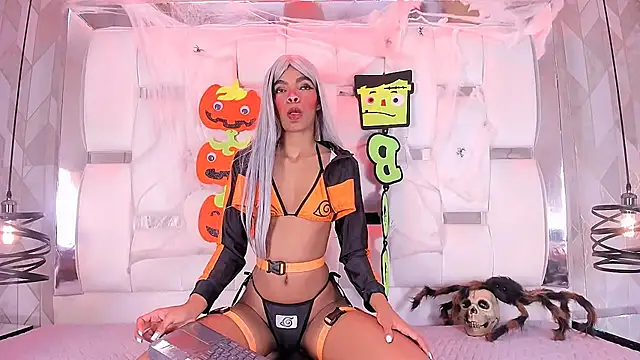 Snapshot of BriannaRoses chatting on October 31, 2025, 9:32 pm BriannaRoses online show from October 31, 2025, 9:32 pm